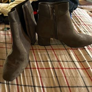 Grey ankle boots size 11